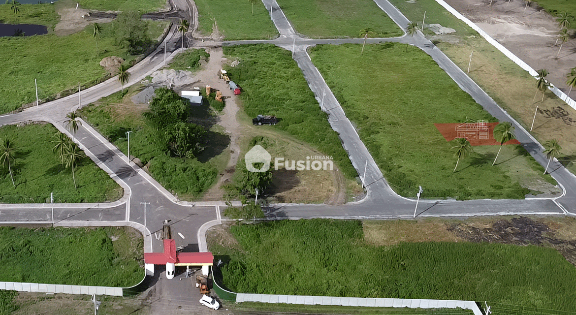 fusion-urbana-Terreno-en-venta-en-golden-lake-residencial-costa-del-sol